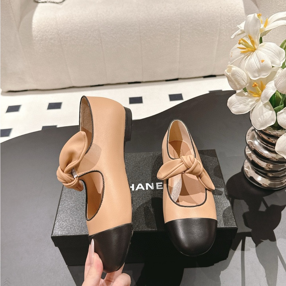 Chanel Style Bow Mary Jane Flats - Picture 2 of 8